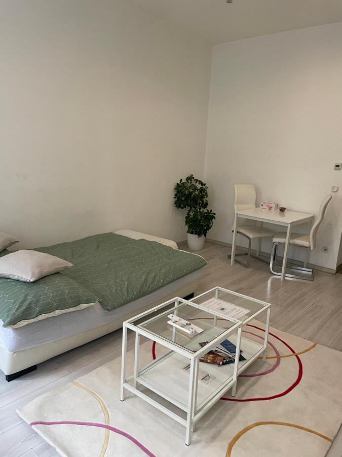Hutteldorf Apartment Vienna Exterior photo